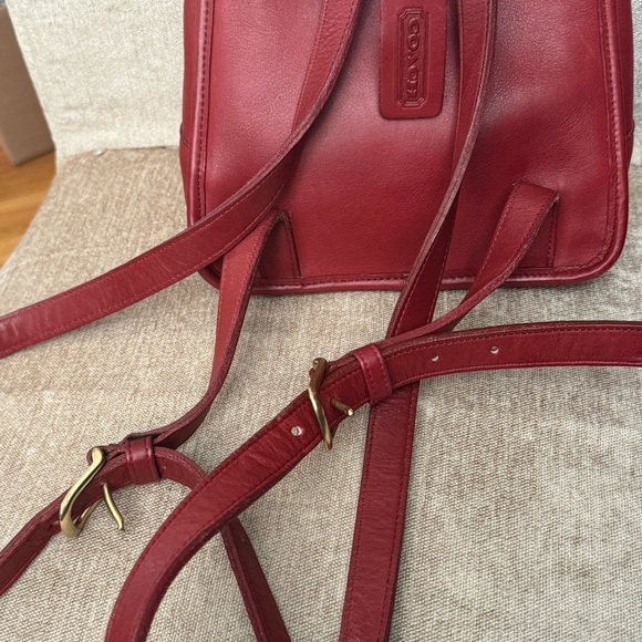 Vintage Coach Day Pack - Red Regular Size - EXCELLENT CONDITION C6C-9960 - Picture 3 of 10